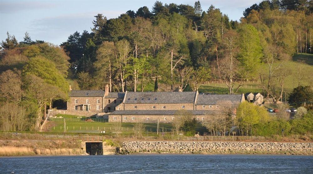 Furnace Farmhouse Bodnant Tal-y-Cafn Bagian luar foto